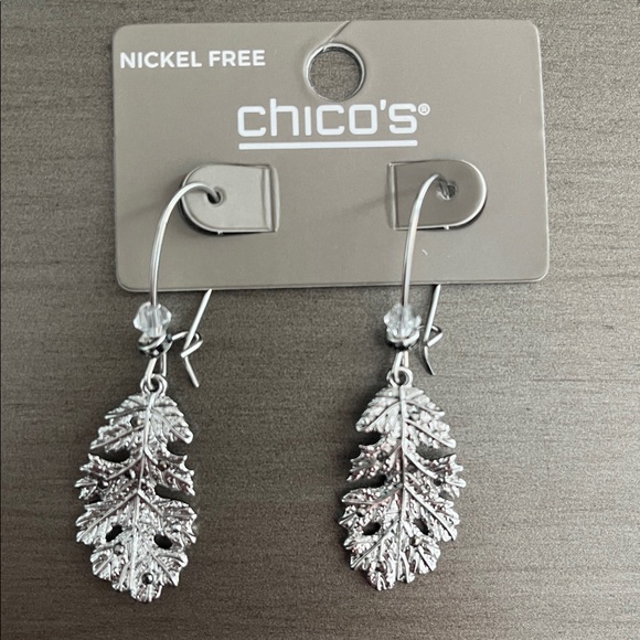 *NWT* Chico's Silver Tone Rhinestone Maple Leaf Jewelry Set - Picture 3 of 5
